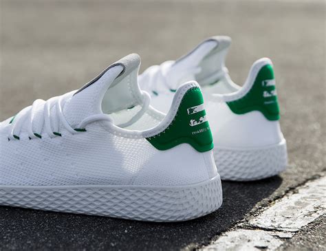 x pharrell williams tennis sneaker